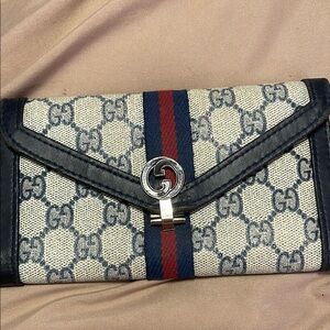 Gucci Beige and Black Women's Clutch